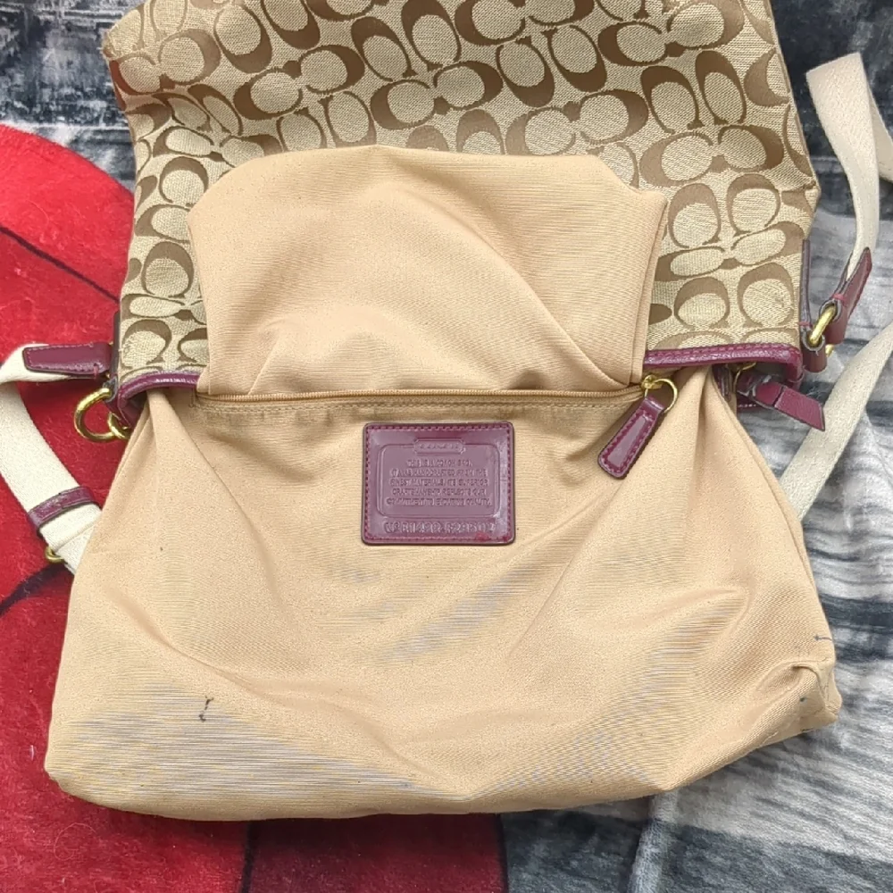 Coach Signature Canvas Tote